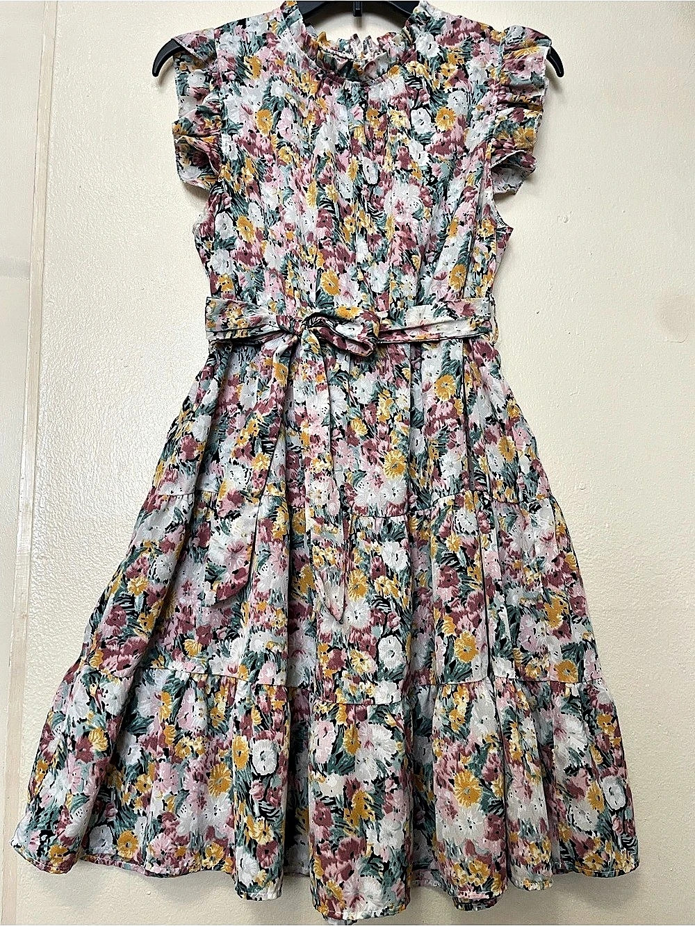 Vestido | Floral Ruffle Sleeve Dress in Pink - Size M